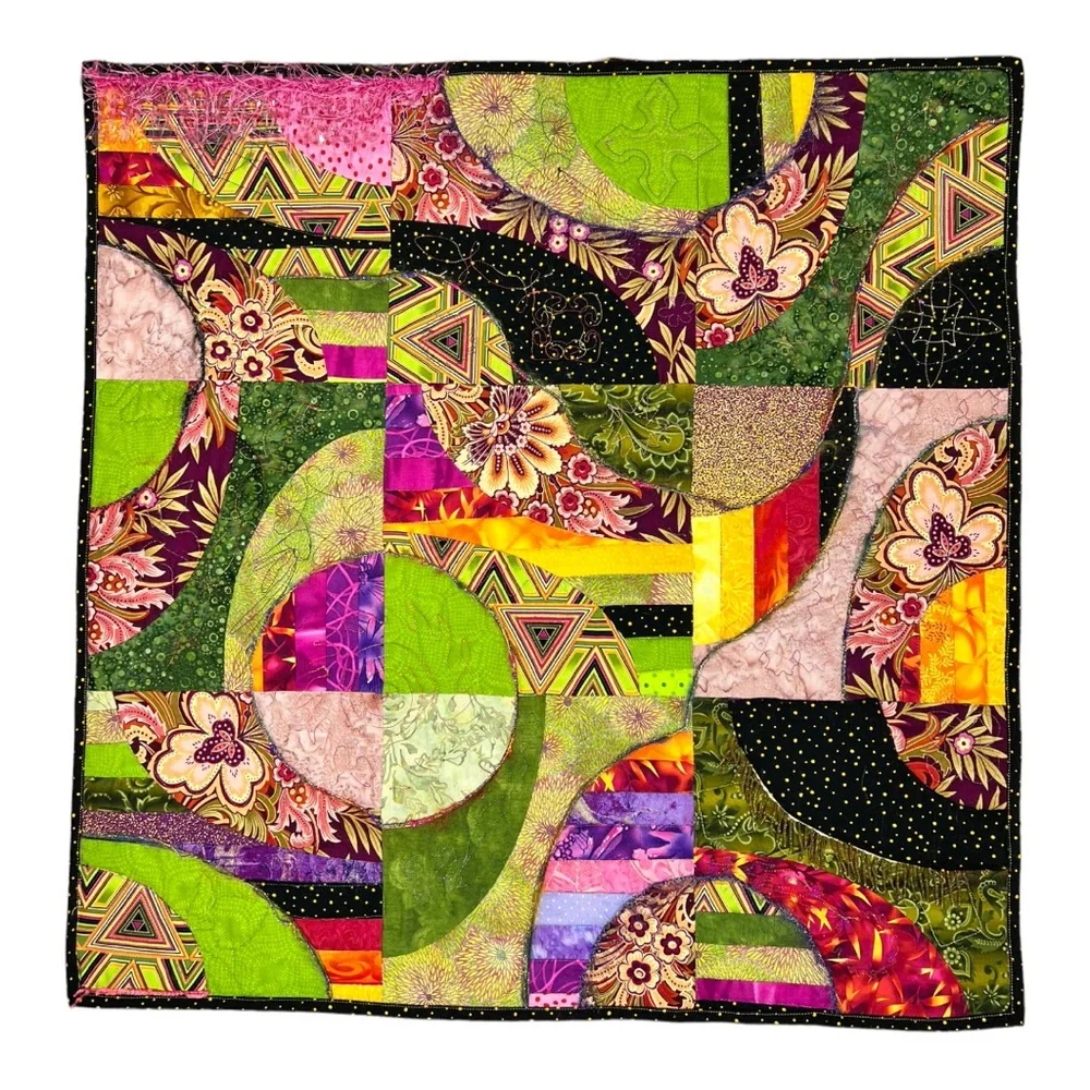 Mix Material Wallhanging‎ Quilt